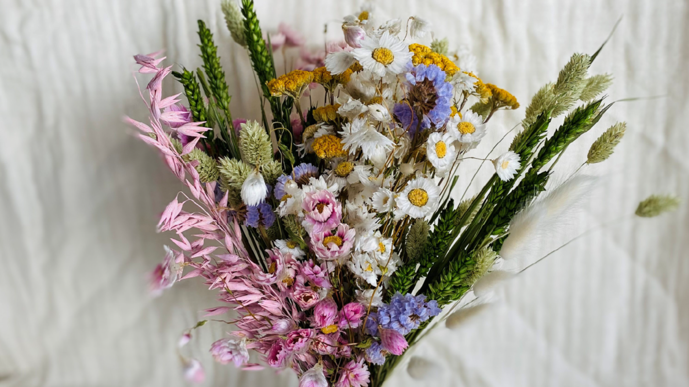 Mother's Day Floral Workshop with Beewildblooms